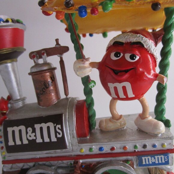 The M &M’s Christmas Train By The Danbury Mint Replacement Locomotive - See Pics - Picture 8 of 15